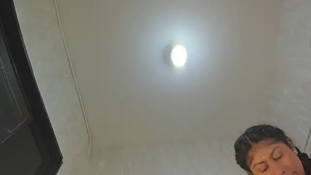 Snapshot of Victoriaa_millers chatting on October 30, 7:14 pm Victoriaa millers online show from October 30, 7:14 pm