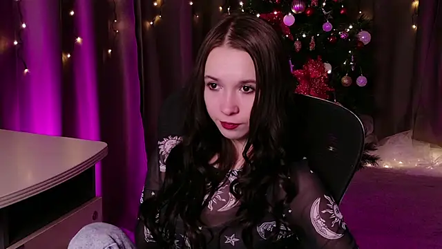 LilithStrangfor online show from January 14, 9:37 am