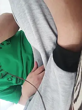 beautiful hands  online show from April 30, 8:57 pm