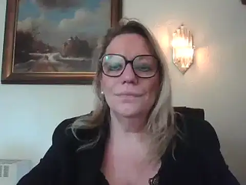 Snapshot of Silkesquirt chatting on January 13, 10:47 am Silkesquirt online show from January 13, 10:47 am