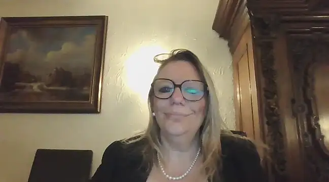 Snapshot of Silkesquirt chatting on January 21, 7:04 am Silkesquirt online show from January 21, 7:04 am