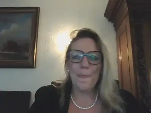 Snapshot of Silkesquirt chatting on January 24, 11:15 am Silkesquirt online show from January 24, 11:15 am