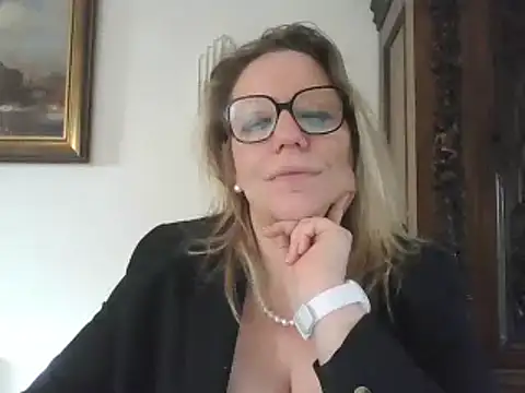 Snapshot of Silkesquirt chatting on February 5, 2:48 pm Silkesquirt online show from February 5, 2:48 pm