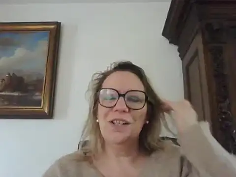 Snapshot of Silkesquirt chatting on February 26, 1:08 pm Silkesquirt online show from February 26, 1:08 pm