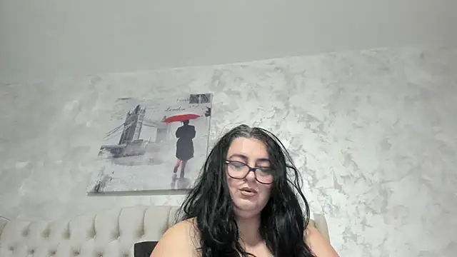AdoreMe9 online show from May 12, 7:55 pm