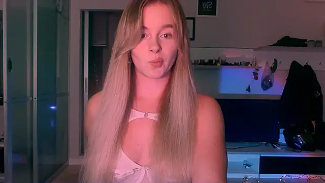 Eva Jaya online show from September 19, 1:01 pm