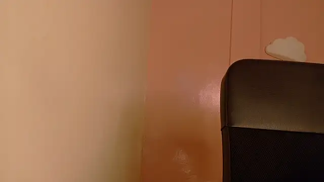 briannajackson  online show from December 4, 7:55 pm