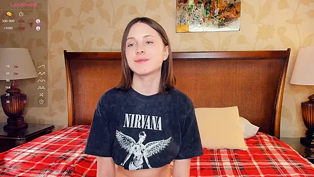 Snapshot of GemmaHanly chatting on December 2, 6:32 pm GemmaHanly online show from December 2, 6:32 pm