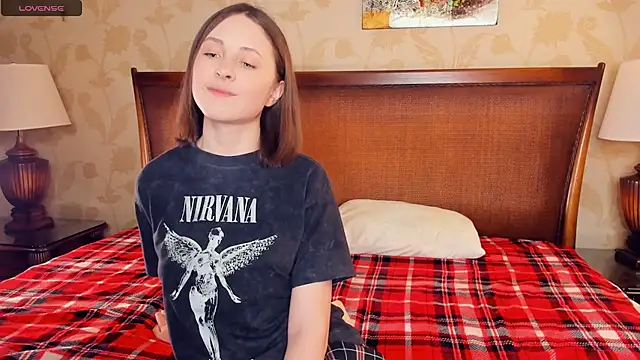 Snapshot of GemmaHanly chatting on December 6, 6:39 pm GemmaHanly online show from December 6, 6:39 pm