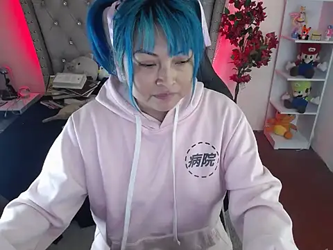 Snapshot of Shaddycute_ chatting on February 13, 4:54 am Shaddycute online show from February 13, 4:54 am