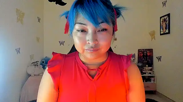 Snapshot of Shaddycute_ chatting on October 2, 10:39 pm Shaddycute online show from October 2, 10:39 pm