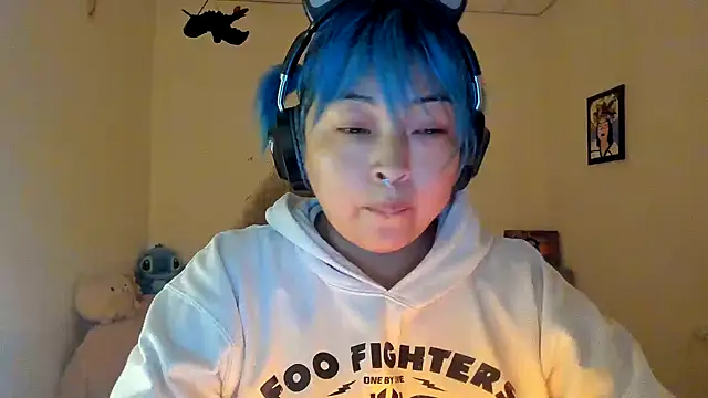 Snapshot of Shaddycute_ chatting on October 4, 9:07 am Shaddycute online show from October 4, 9:07 am