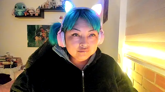 Shaddycute  online show from February 4, 12:22 pm