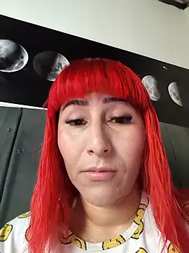 florecita9 online show from March 4, 6:36 pm