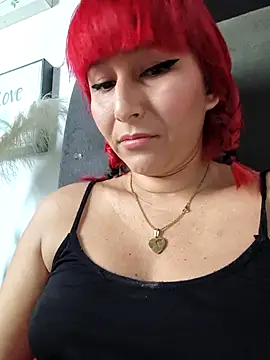 florecita9 online show from March 30, 6:31 pm