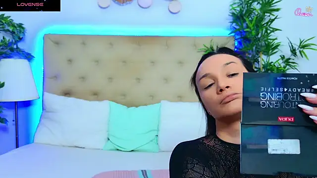 DaliyaArabian online show from January 13, 1:05 pm