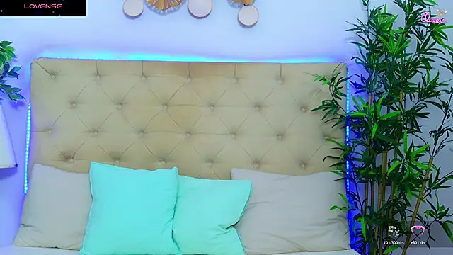 DaliyaArabian online show from May 20, 12:11 pm
