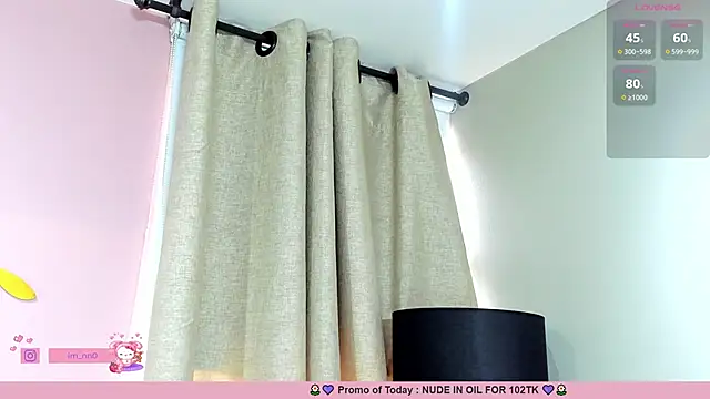 Snapshot of _nina_sweet chatting on February 22, 5:02 pm nina sweet online show from February 22, 5:02 pm