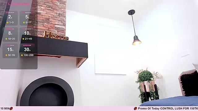 Snapshot of _nina_sweet chatting on March 4, 3:04 pm nina sweet online show from March 4, 3:04 pm