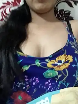 Snapshot of Rashmi_Singhal chatting on February 23, 10:31 pm Rashmi Singhal online show from February 23, 10:31 pm