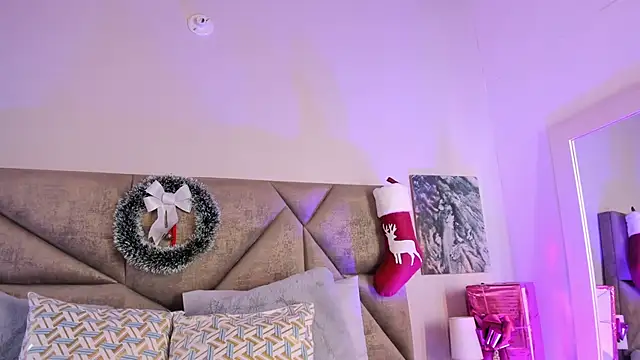 Snapshot of Salomesimos1 chatting on December 14, 11:50 am Salomesimos1 online show from December 14, 11:50 am