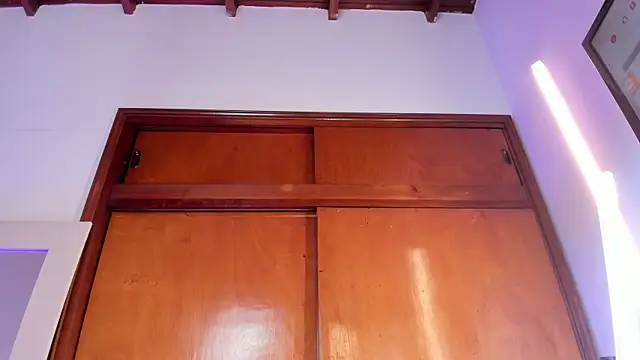 Snapshot of Salomesimos1 chatting on January 22, 5:06 pm Salomesimos1 online show from January 22, 5:06 pm