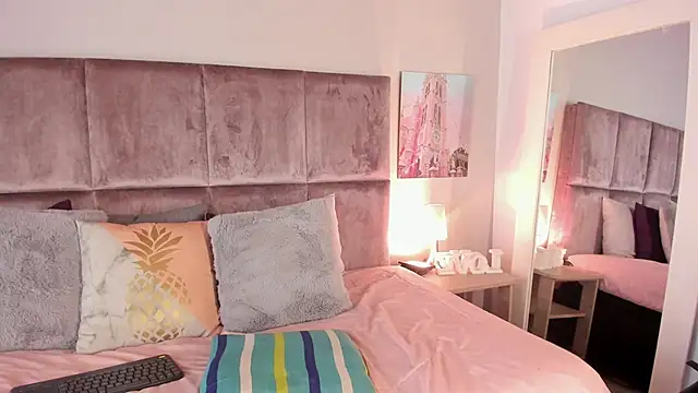 Snapshot of Salomesimos1 chatting on March 15, 2:14 am Salomesimos1 online show from March 15, 2:14 am