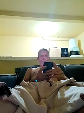 Snapshot of chris_sbh chatting on February 18, 1:21 am chris sbh online show from February 18, 1:21 am