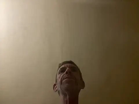 Snapshot of chris_sbh chatting on February 25, 12:03 am chris sbh online show from February 25, 12:03 am