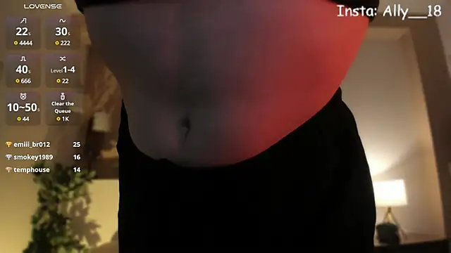 Snapshot of Ally_addams chatting on January 18, 6:45 am Ally addams online show from January 18, 6:45 am