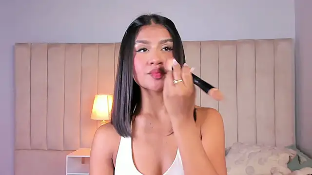 Elise Diamond online show from May 31, 1:36 am