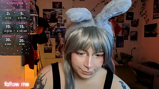 Alex Howell online show from November 23, 8:19 pm