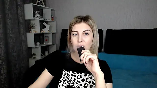 Amelia Harper online show from January 21, 2:59 pm