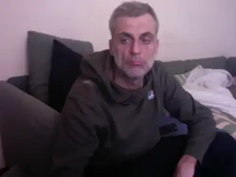 Snapshot of skossa777 chatting on February 16, 11:38 am skossa777 online show from February 16, 11:38 am