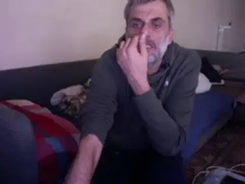 Snapshot of skossa777 chatting on March 17, 3:29 pm skossa777 online show from March 17, 3:29 pm