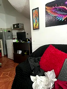 Snapshot of karenlennox1 chatting on November 30, 10:25 pm karenlennox1 online show from November 30, 10:25 pm