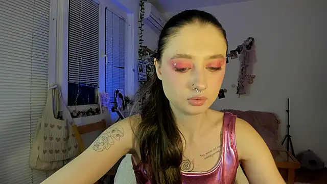 Snapshot of Jenny_darling_love chatting on January 14, 7:00 pm Jenny darling love online show from January 14, 7:00 pm