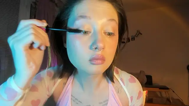 Jenny darling love online show from February 21, 7:15 pm