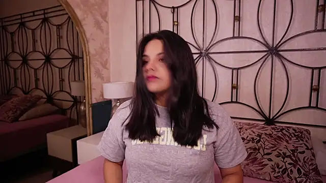 Sophia wilsonn  online show from February 13, 10:44 am