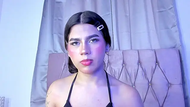 Snapshot of Ashley_piinkk_ chatting on February 9, 3:34 pm Ashley piinkk online show from February 9, 3:34 pm