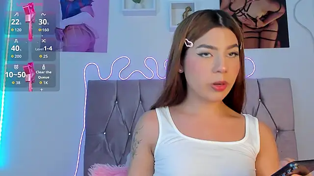 Snapshot of Ashley_piinkk_ chatting on September 9, 6:13 am Ashley piinkk online show from September 9, 6:13 am