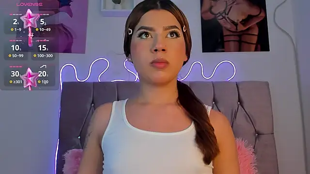 Snapshot of Ashley_piinkk_ chatting on September 24, 12:41 pm Ashley piinkk online show from September 24, 12:41 pm