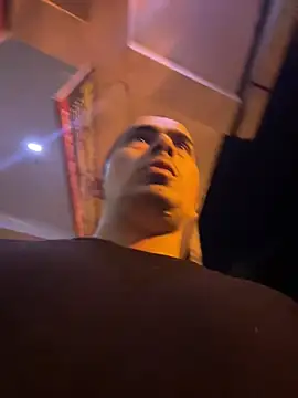 shivani0999 online show from February 5, 10:25 pm