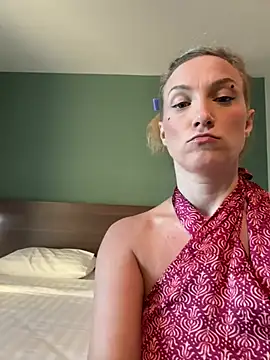 UmaTruewoman online show from July 6, 11:18 am