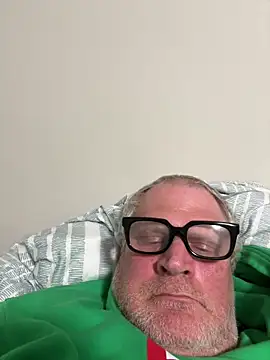 Snapshot of Mimmoromeo1973 chatting on November 4, 8:13 am Mimmoromeo1973 online show from November 4, 8:13 am