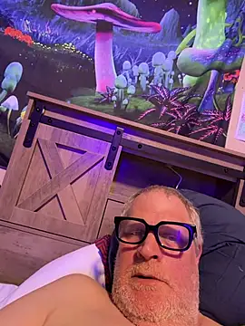 Snapshot of Mimmoromeo1973 chatting on January 14, 8:20 am Mimmoromeo1973 online show from January 14, 8:20 am