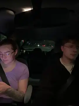 Snapshot of xX_HotCouple_Xx chatting on November 4, 8:41 pm xX HotCouple Xx online show from November 4, 8:41 pm