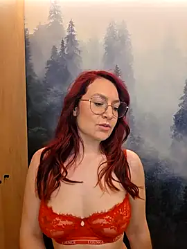 Snapshot of ladoucedu34 chatting on April 19, 3:11 pm ladoucedu34 online show from April 19, 3:11 pm
