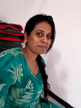 Rasmalai786 online show from April 27, 1:58 am