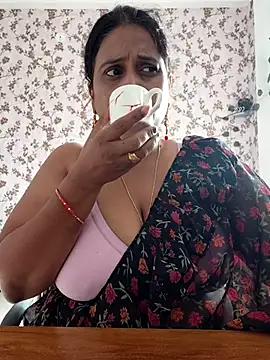 Snapshot of Rasmalai786 chatting on July 10, 11:13 am Rasmalai786 online show from July 10, 11:13 am